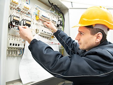 Curso de Especialista en Instalaciones Eléctricas en Edificios
